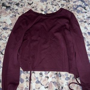 Garage longsleeve with open back